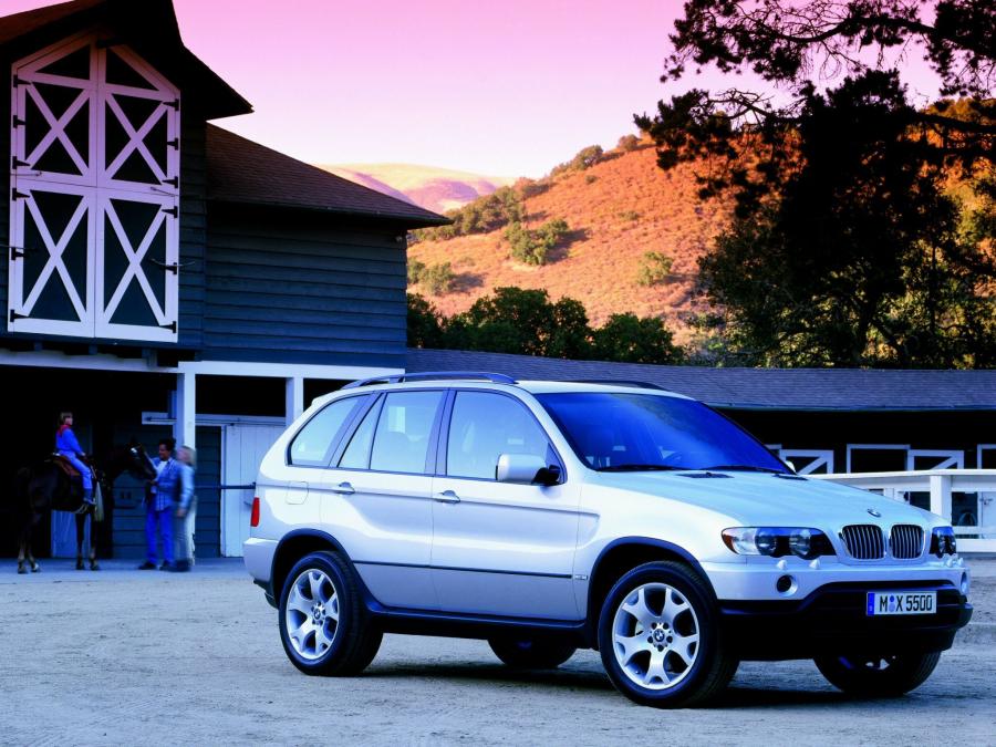  BMW X5 1999 года  (фото 4 из 28)